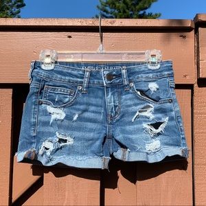 AEO - Dark Wash Distressed Super Stretch Shorts